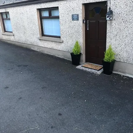 Laurel Country Cottage Ballymena Exterior photo